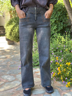 VAQUERO TACHAS GRIS