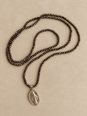 COLLAR BOLITAS MEDALLA VIRGEN MILAGROSA