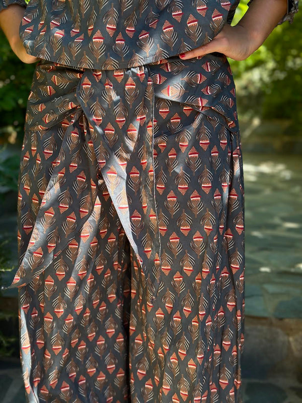 PANTALÓN HOJITAS