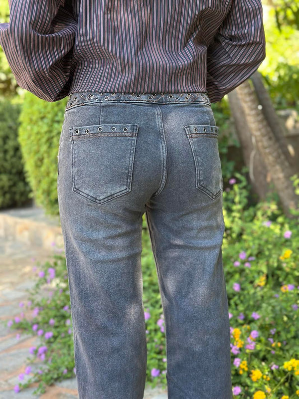 VAQUERO TACHAS GRIS