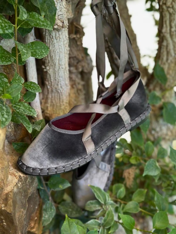 MERCEDITAS LAZADA GRIS