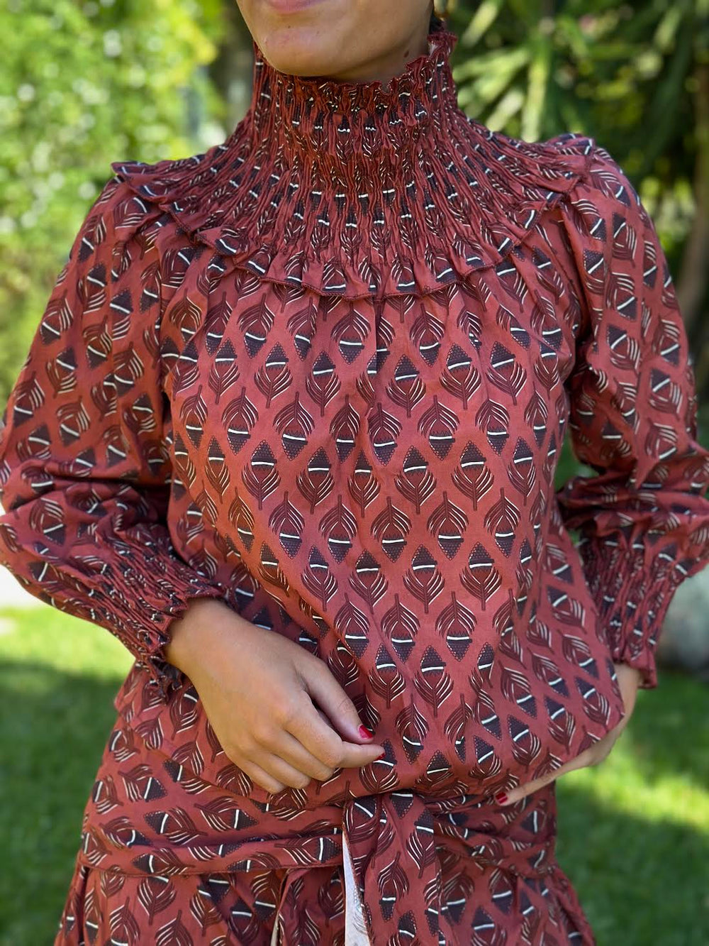 BLUSA HOJITAS