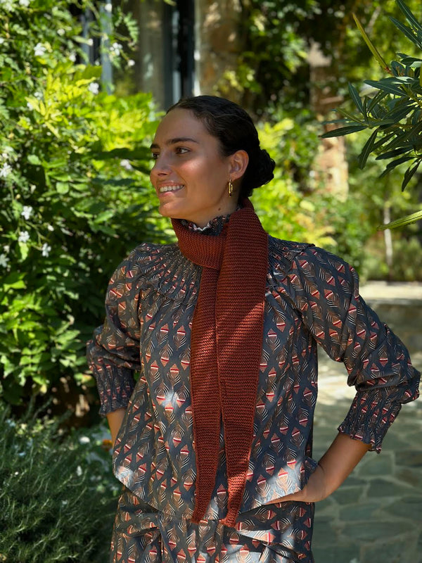 BLUSA HOJITAS