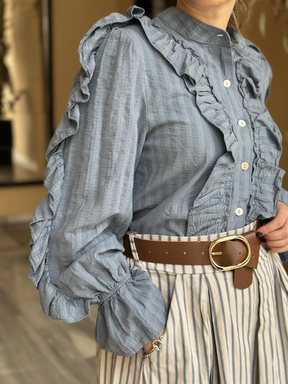 BLUSA ROMÁNTICA