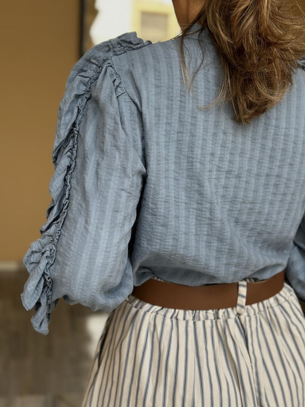 BLUSA ROMÁNTICA