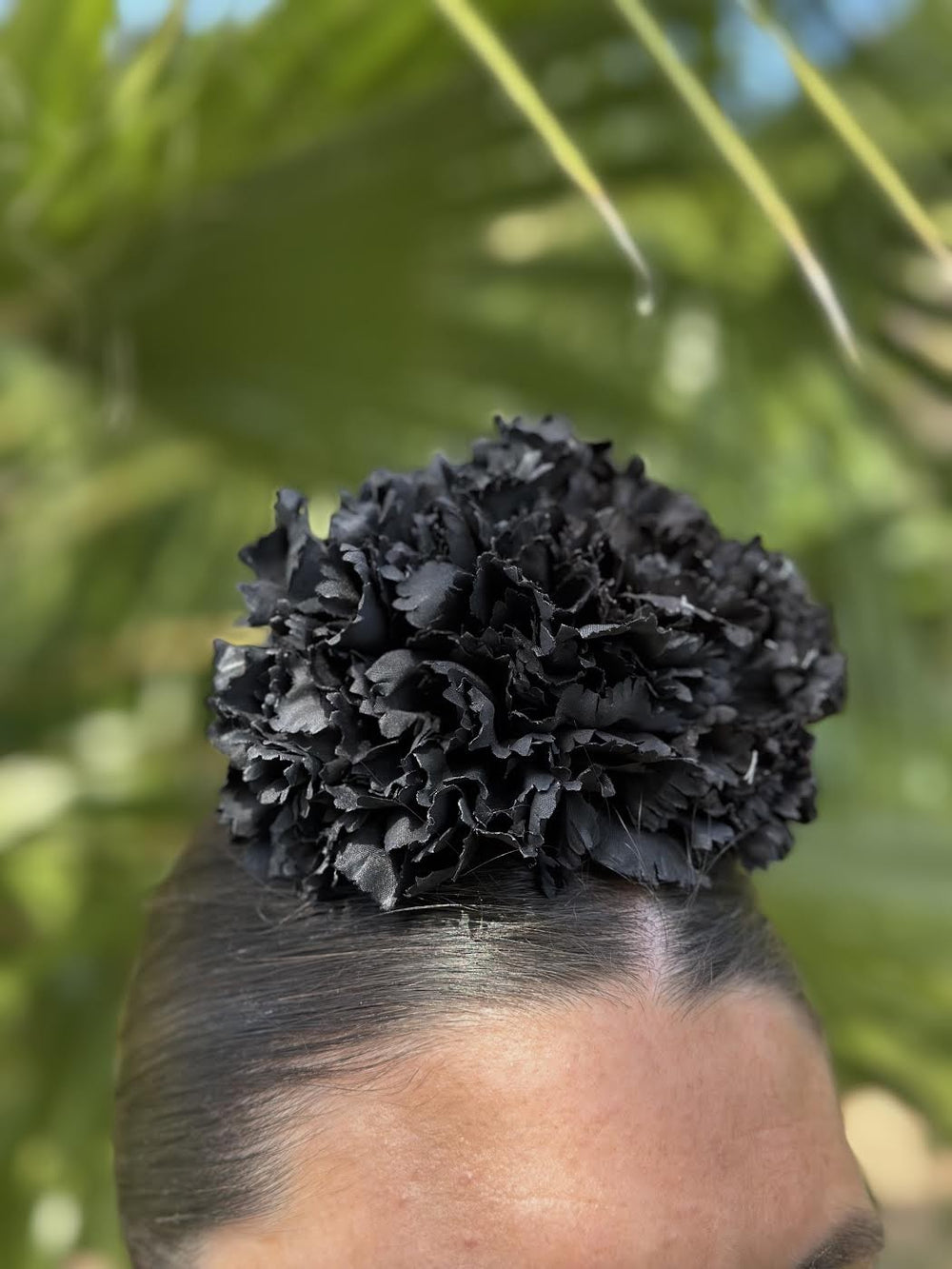 RAMILLETE 3 CLAVELES NEGRO