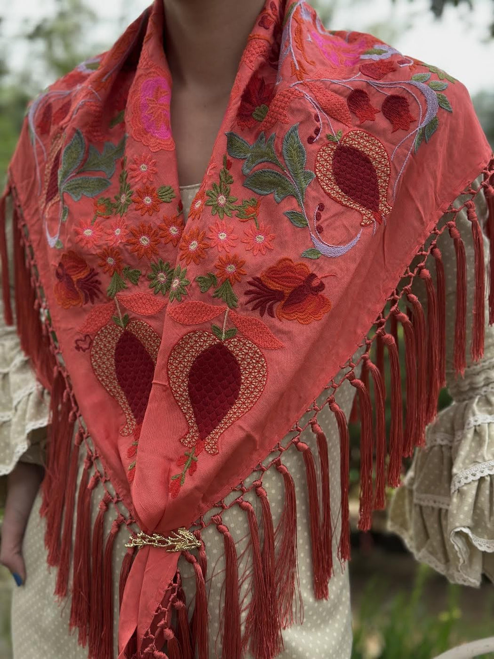 MANTÓN GRANADA CORAL