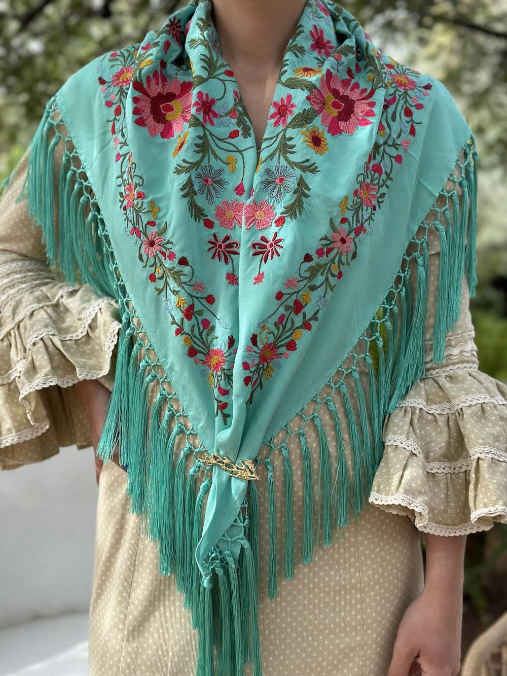 MANTÓN MARGARITA TURQUESA CLARO