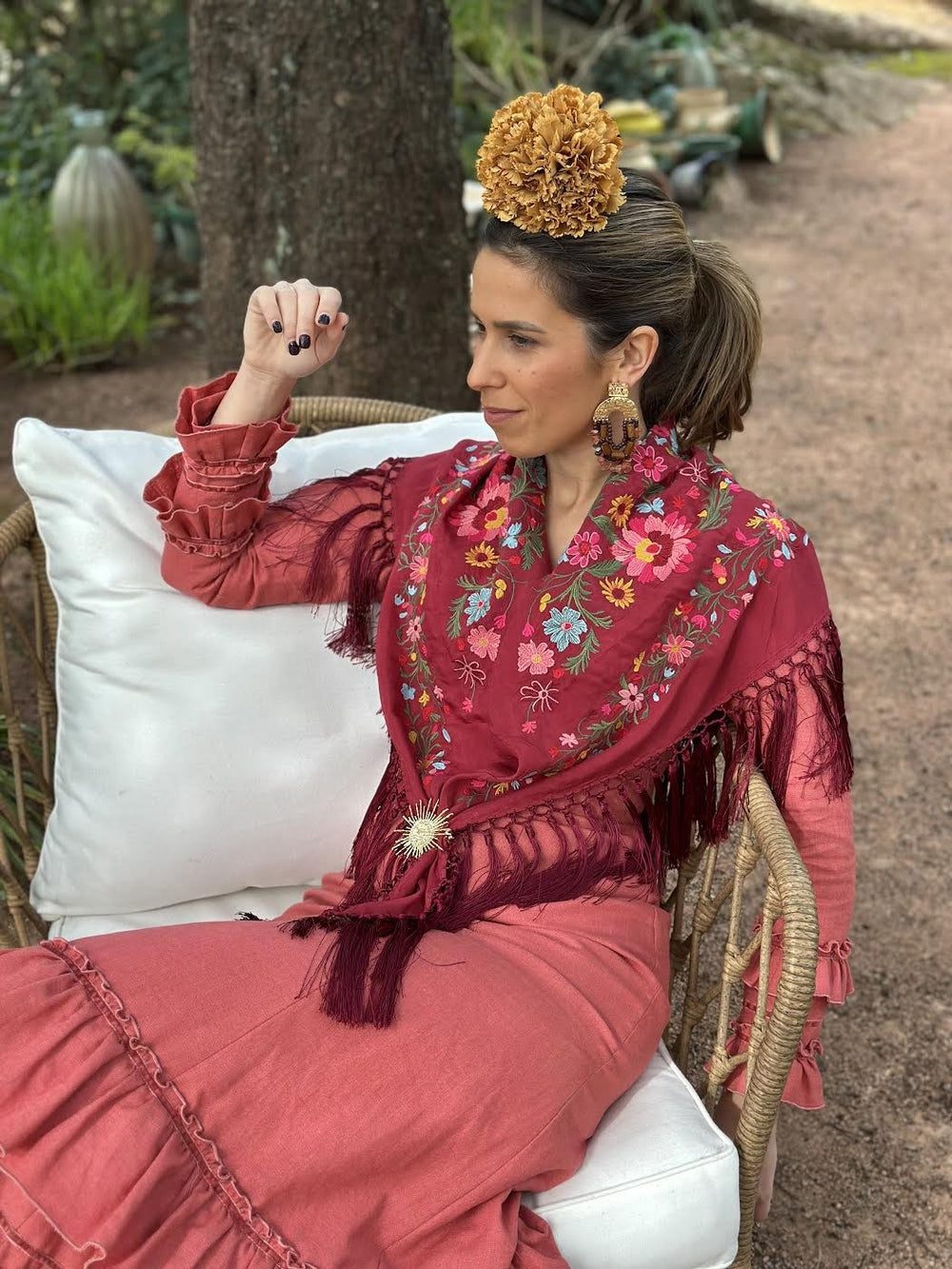 MANTÓN MARGARITA GRANATE