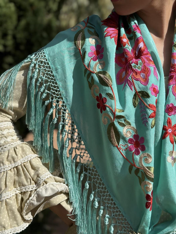 MANTÓN REAL TURQUESA CLARO