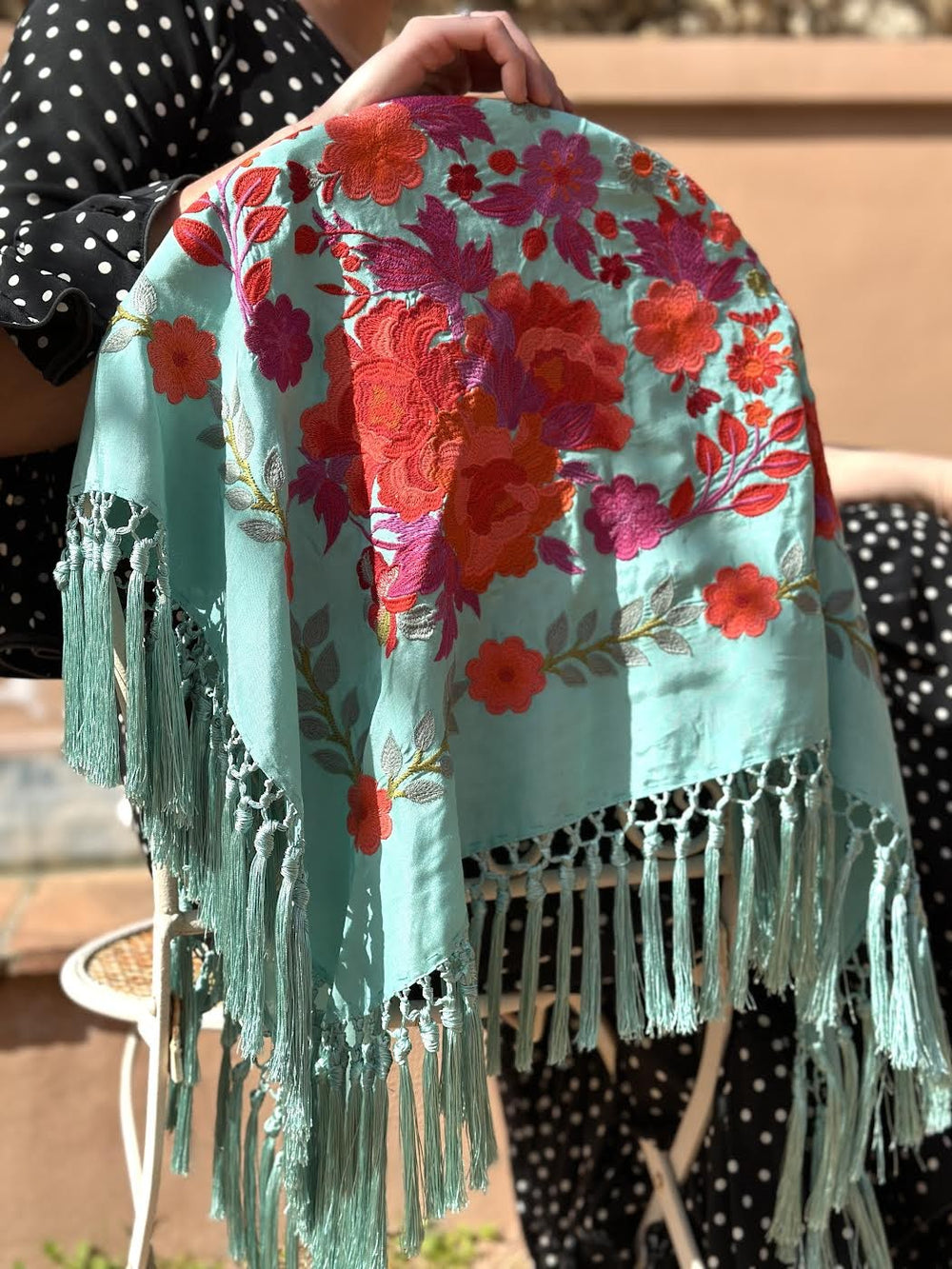 MANTÓN ABRIL TURQUESA