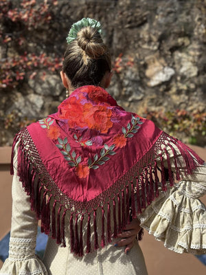 MANTÓN ABRIL GRANATE