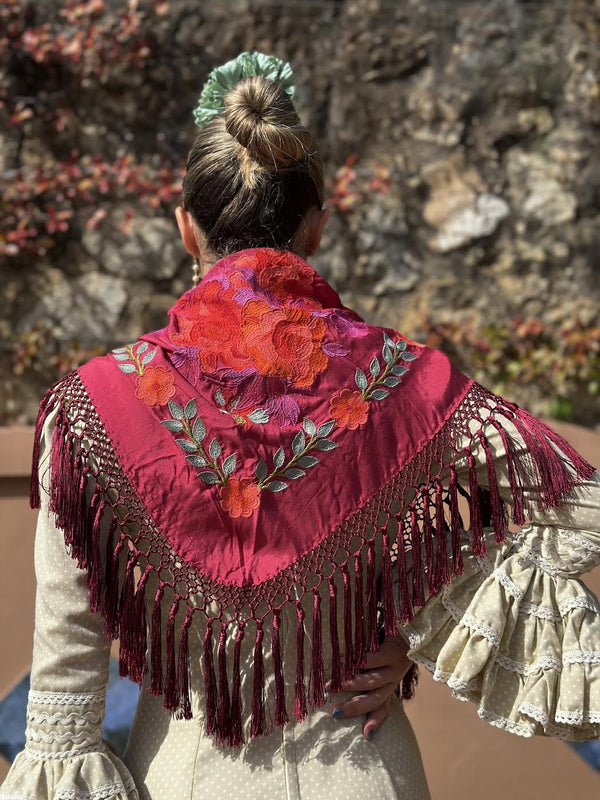 MANTÓN ABRIL GRANATE