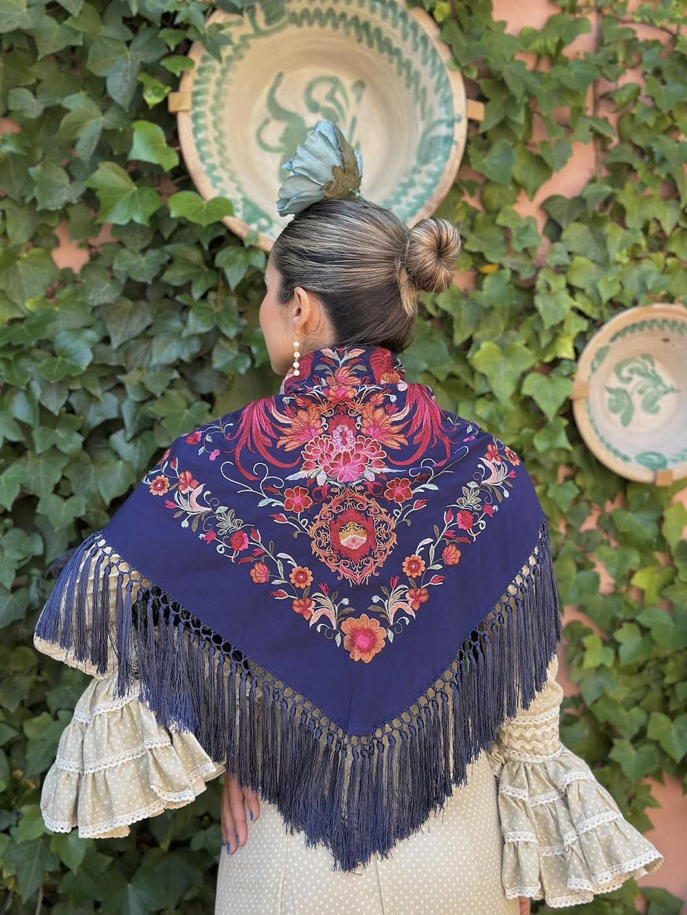 MANTÓN ISABELINO AZUL