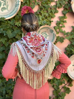 MANTÓN ISABELINO COMBINADO
