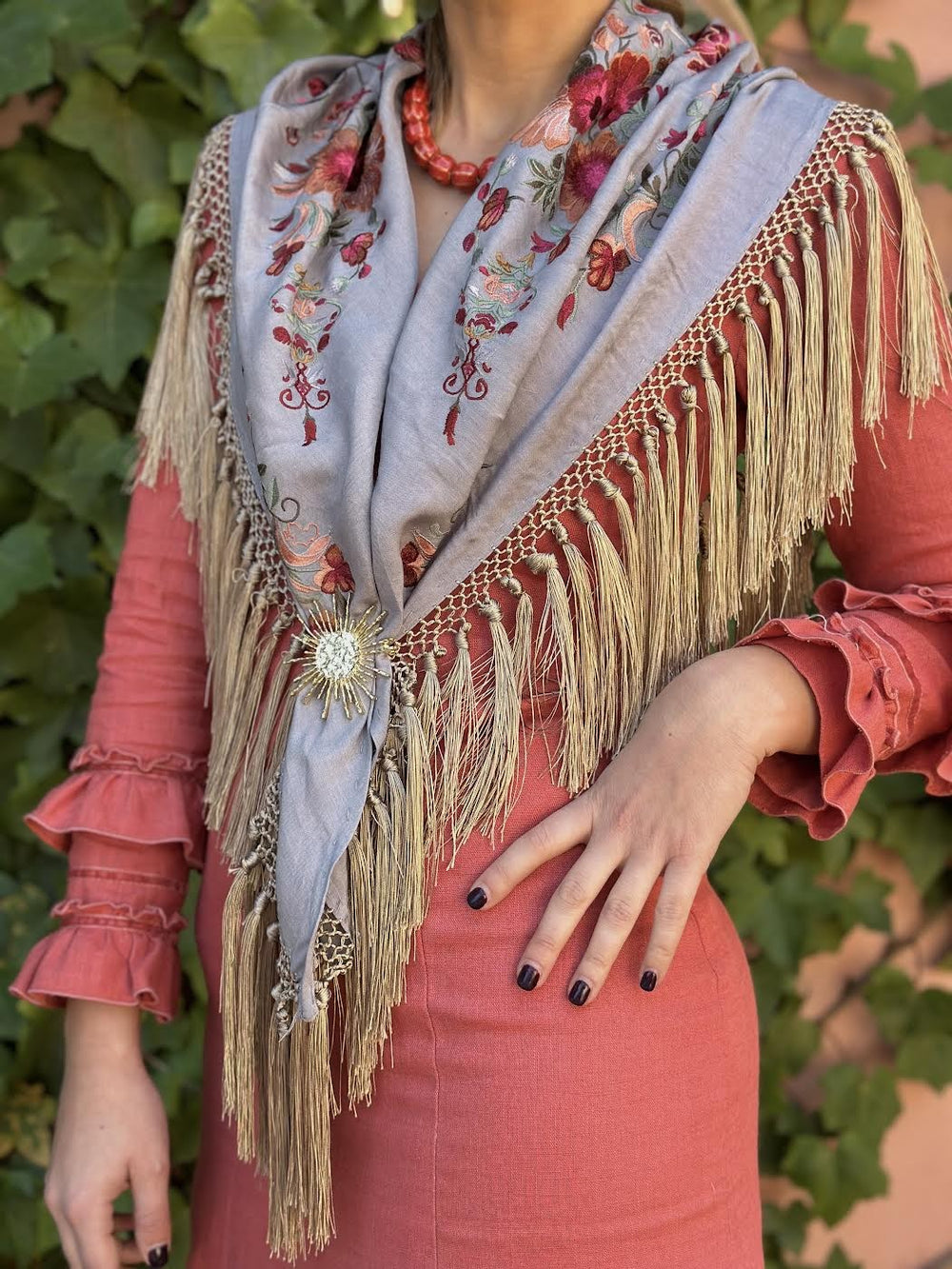 MANTÓN ISABELINO COMBINADO