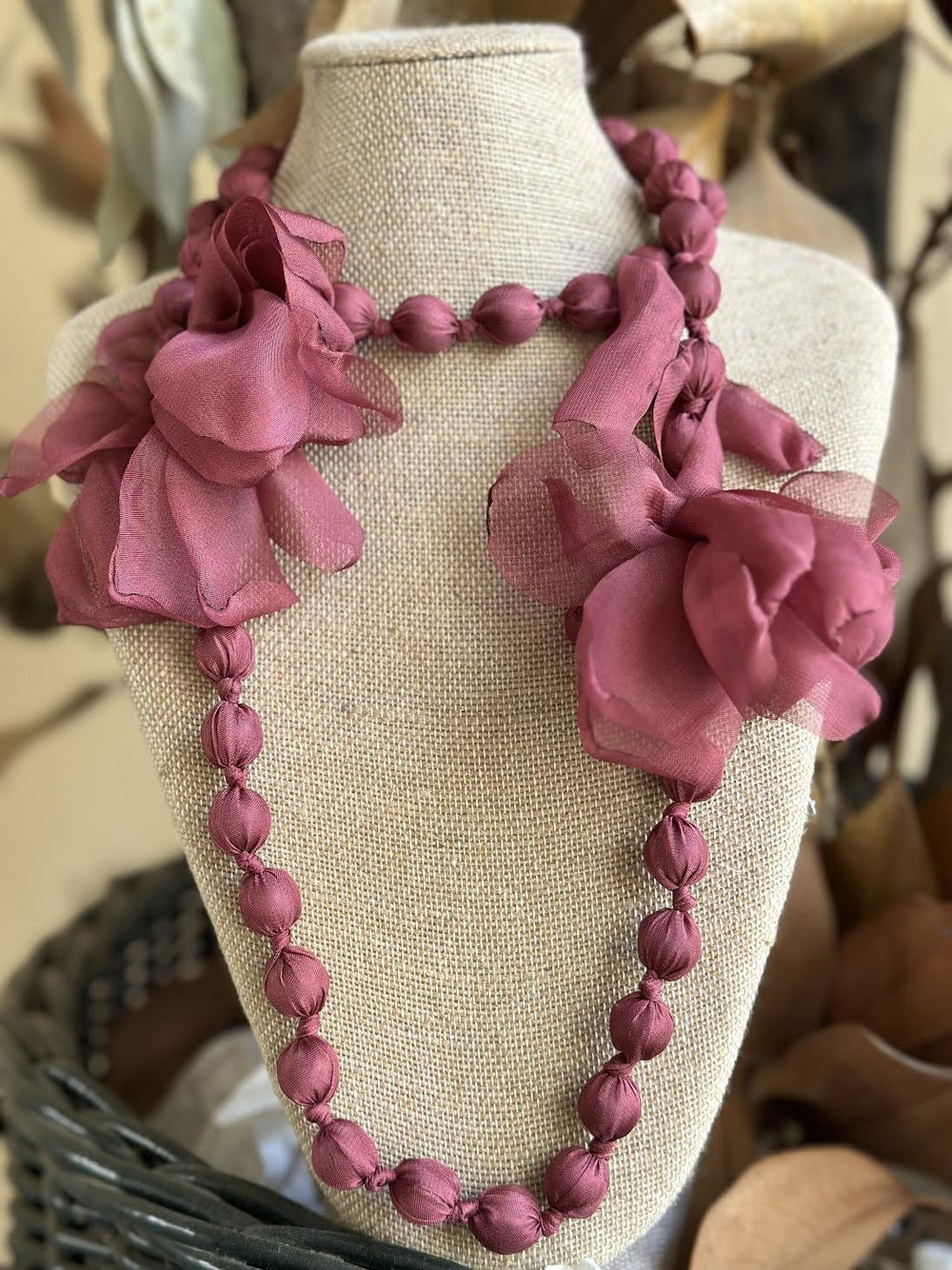 COLLAR BOLITAS ROSA