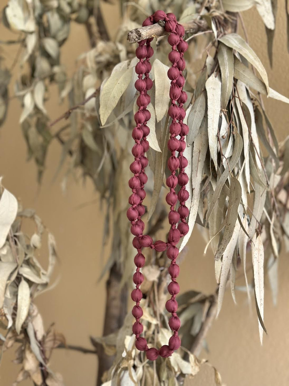 COLLAR BOLITAS ROSA