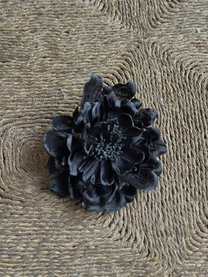 FLOR RITA NEGRA
