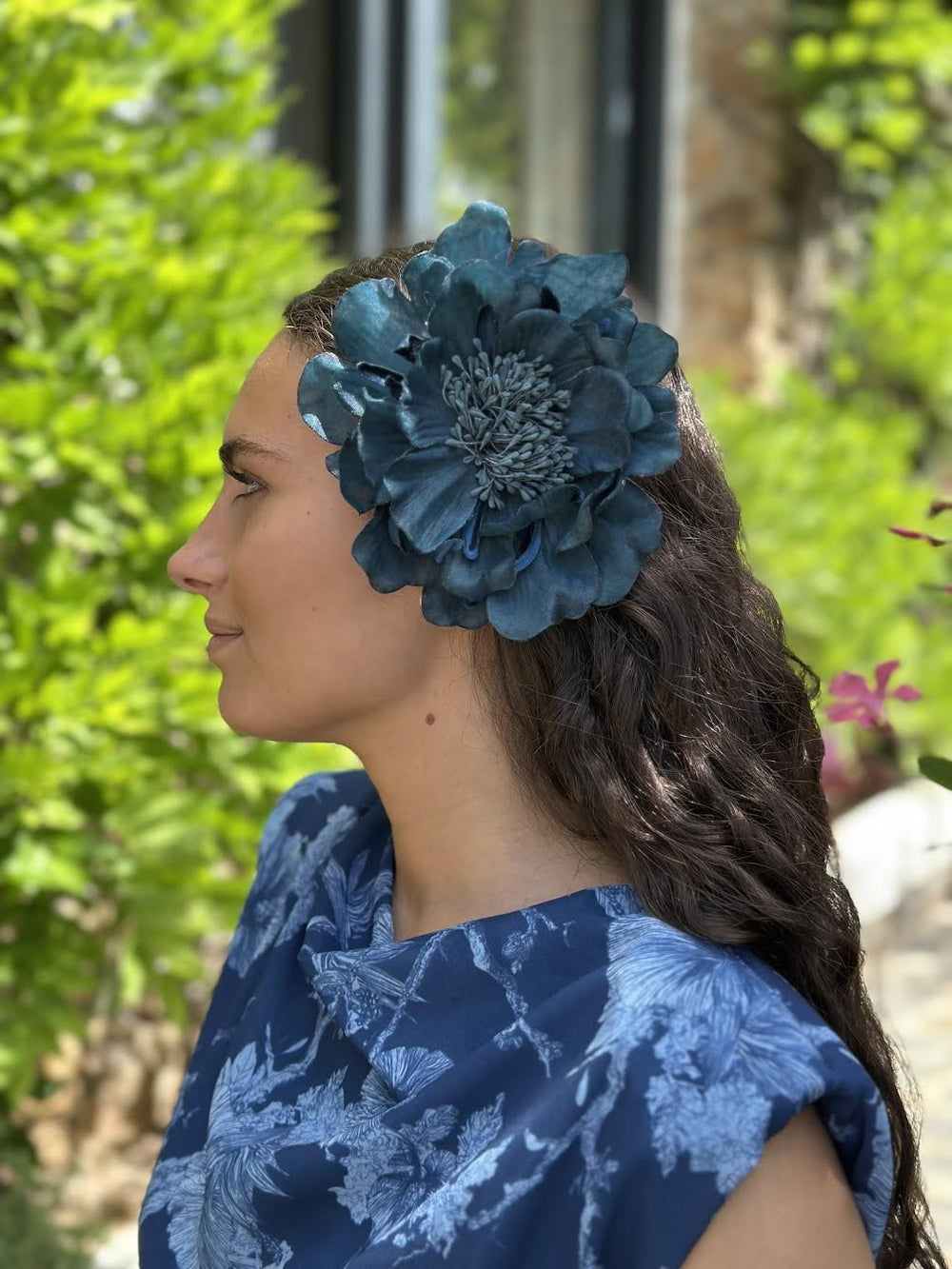 FLOR RITA AZUL PETRÓLEO