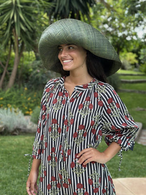 VESTIDO RAYITAS FLORAL