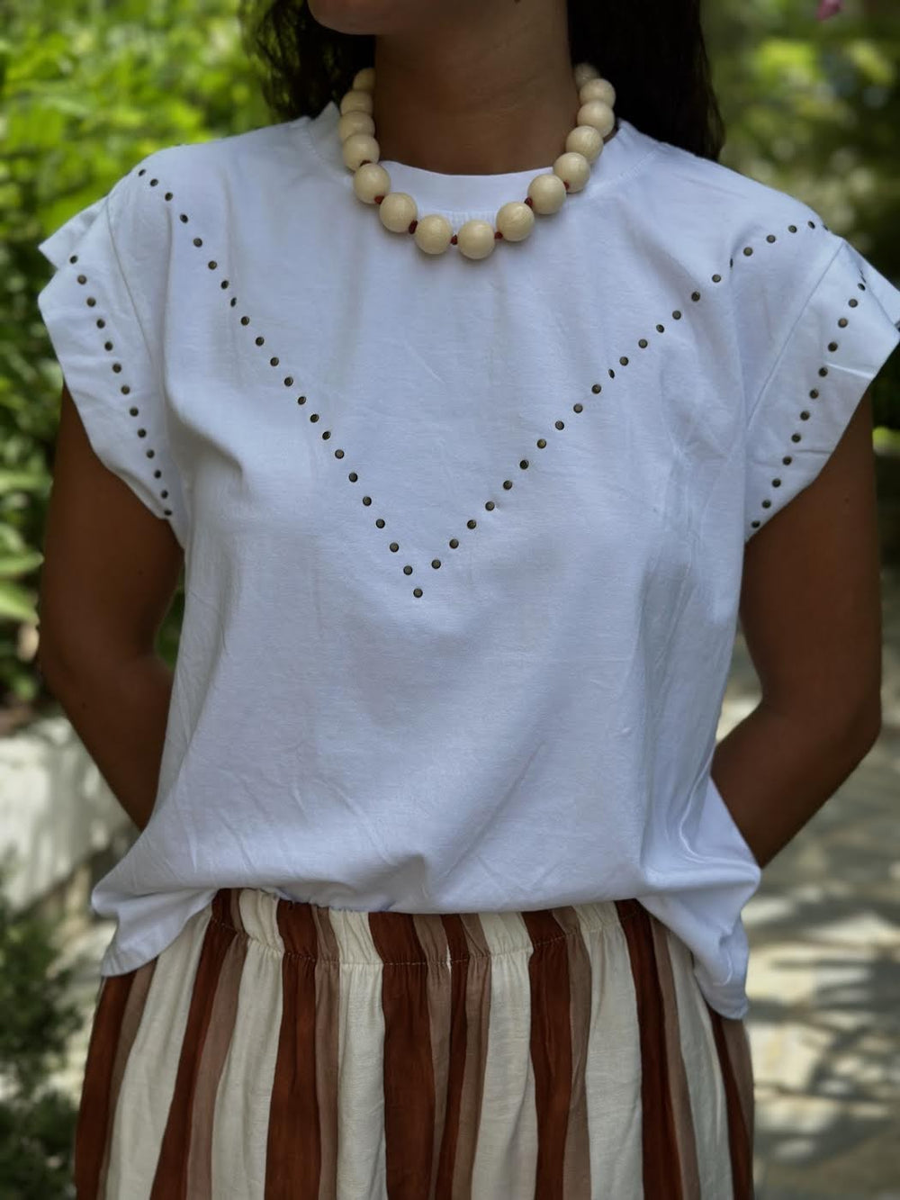 CAMISETA TACHUELITAS