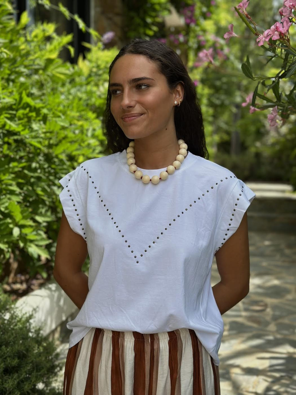 CAMISETA TACHUELITAS