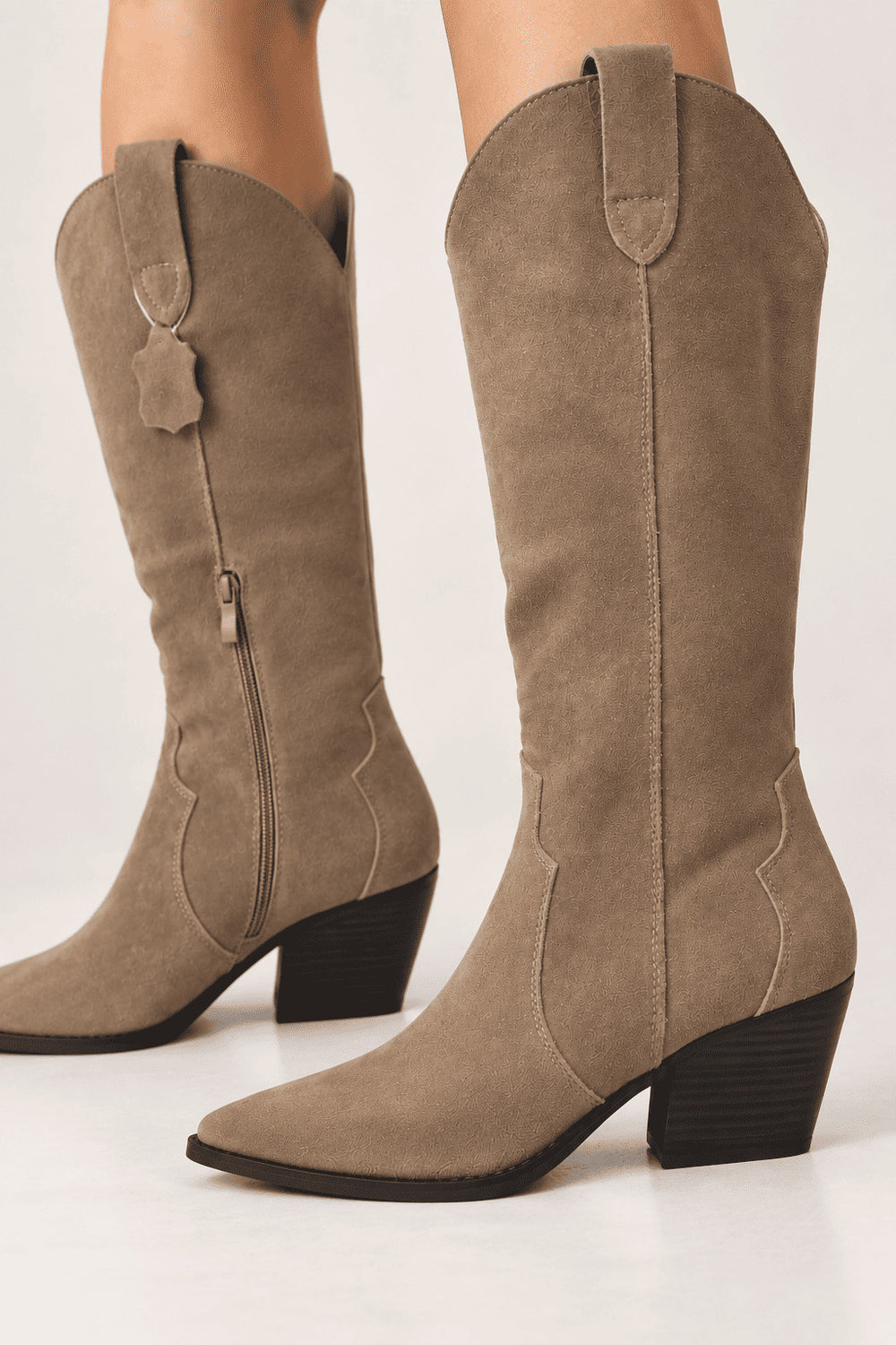 BOTA COWBOY PIEL